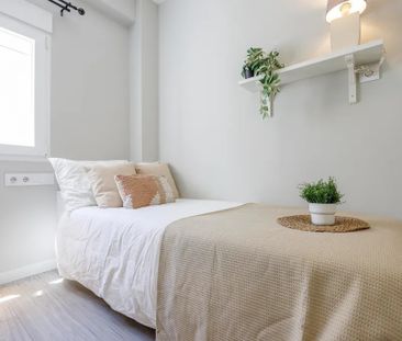 Carrer de Caravaca, Valencia, Valencian Community 46021 - Photo 1