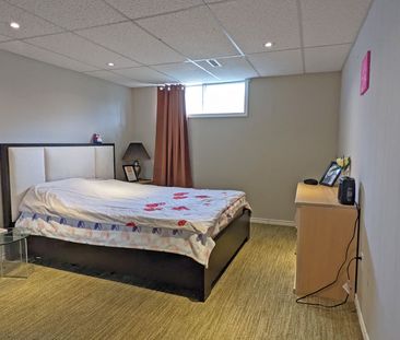 For Lease - 63 Centre Street Unit# Basement, Richmond Hill, Ontario - Photo 2