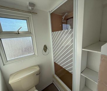 1 bedroom house of multiple occupation to rent - Photo 6