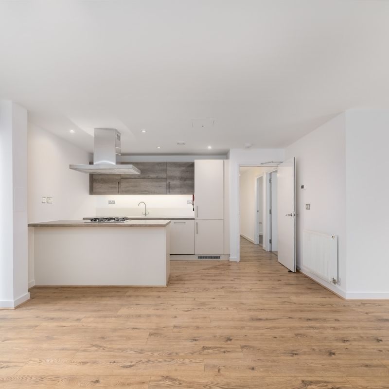 3 bedroom apartment to rent - Photo 1