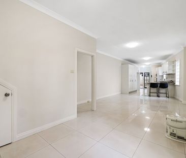 Funky Inner City Charm - Photo 1