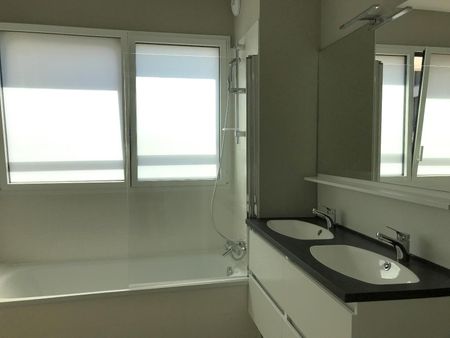Location Appartement 3 pièces 61m² MONTPELLIER 34070 - Photo 4