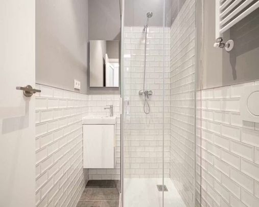 Calle de Alburquerque, Madrid, Community of Madrid 28010 - Photo 1