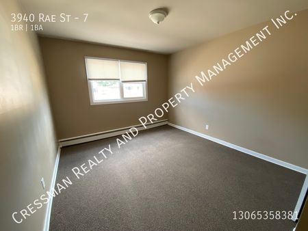 1 bed 1 bath - Photo 3