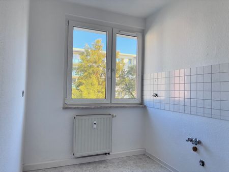 2-Raumwohnung in ruhigem Wohngebiet mit tollem Ausblick - Photo 4