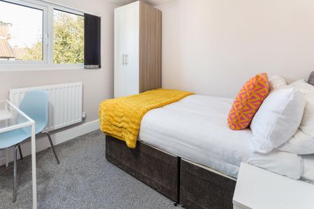 5 bedroom house to rent - Photo 2