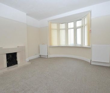 2 bedroom bungalow to rent - Photo 2