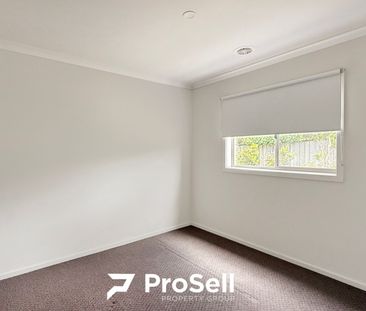 16 Aaron Street, Armstrong Creek - Photo 1