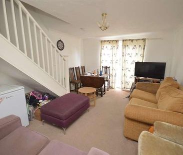 Nichols Grove, Braintree, CM7 - Photo 1