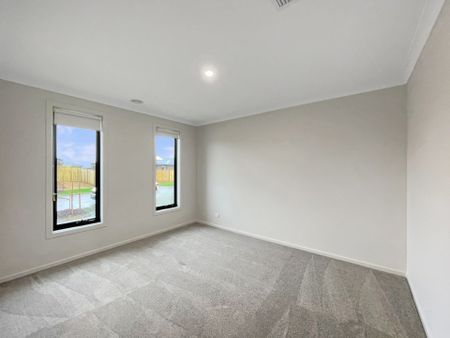 3 Johanna Drive, Winter Valley - Photo 2