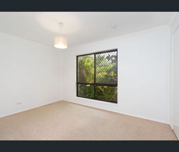 Well Situated Low-set Family Home - Photo 5