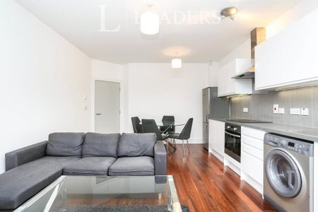 1 bedroom flat to rent - Photo 2