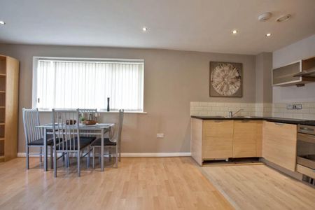 2 bedroom apartment to rent - Photo 4