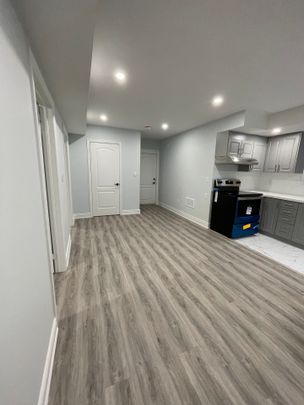 For Lease - 306 Cedar Hedge Road Unit# Basement, Milton, Ontario - Photo 1
