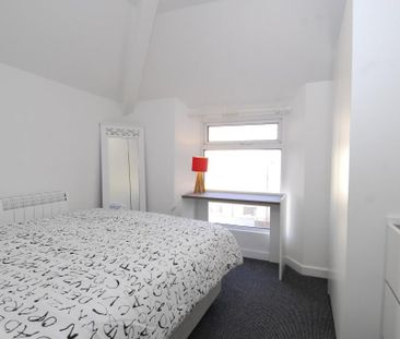 2 bedroom house share to rent - Photo 2