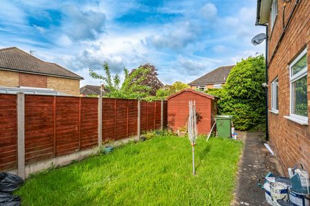 2 bed maisonette to rent in Milton Road, Solihull, B93 - Photo 2