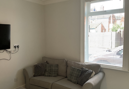 3 bedroom terraced house to rent - Photo 2