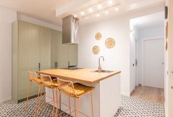 Carrer del Consell de Cent, Barcelona, Catalonia 08011