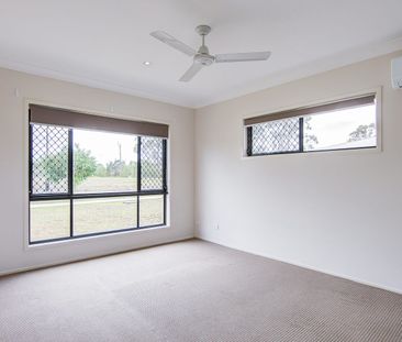 45 Macintyre Parade, Pacific Pines, Qld 4211 - Photo 6