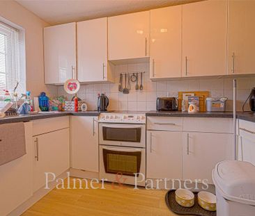 2 bedroom terraced house to rent - Photo 5