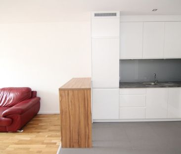 Przestronne 2 pok. 100m od tramwaju - Zdjęcie 1