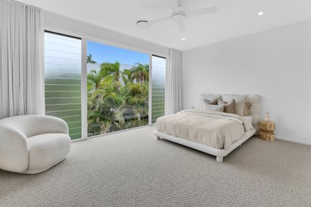 1/51 Broadwater Street - Photo 2