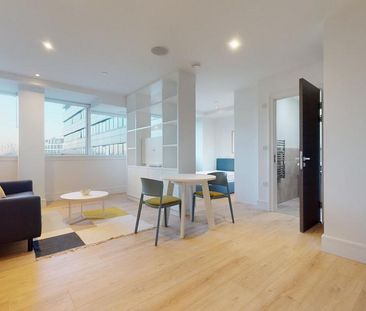 Studio to rent - Photo 1