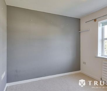 4 bedroom detached house to rent - Photo 6
