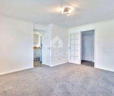 Campernell Close, Brightlingsea, Essex, CO7 - Photo 1
