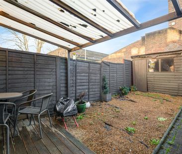 House To Let - Photo 1