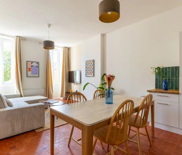 Location Appartement 3 pièces 55m² MARSEILLE 6ème - Photo 2