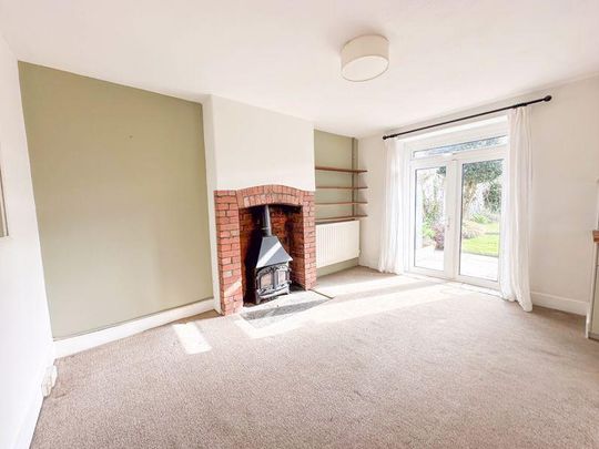 3 bedroom semi-detached house to rent - Photo 1