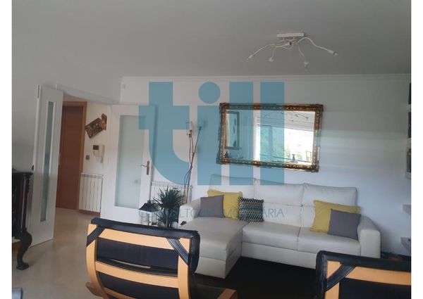 Apartamento T4 em Porto