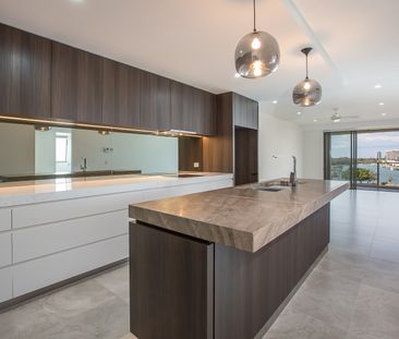 701/30 Brighton Parade, Southport QLD 4215 - Apartment For Rent | D... - Photo 4