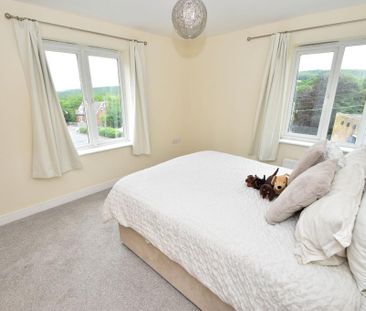 2 bedroom flat to rent - Photo 6
