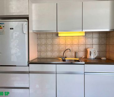 Lichtrijk appartement op de eerste verdieping met 2 slaapkamers op ... - Photo 4