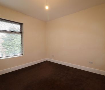 2 Bedroom End Terraced House To Rent - Photo 1