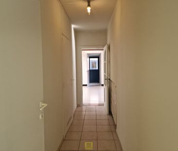 Gelijkvloers appartement met garage nabij centrum! - Foto 1