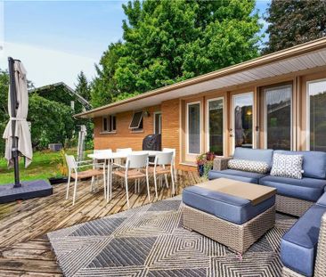 984 #8 Highway, Stoney Creek, Ontario, L8E5H9 - Photo 3