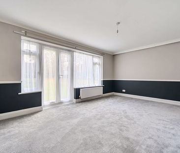 Beacon Hill Court, Hindhead - 2 bedrooms Property for lettings - Se... - Photo 3