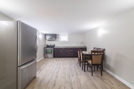 For Lease - 606 Drymen Crescent Unit# Lower, Mississauga, Ontario - Photo 2