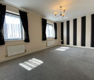 3 bedroom property to rent - Photo 3