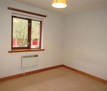 Well positioned first floor flat in a modern development near Dumfries town centre. - Photo 2