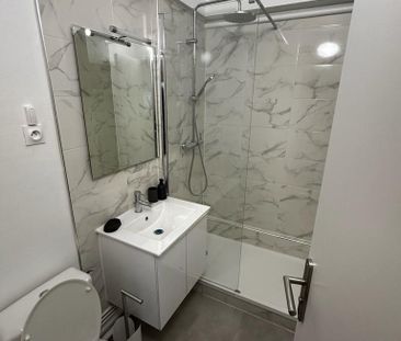 Location Appartement 1 pièce 25m² COURBEVOIE 92400 - Photo 6