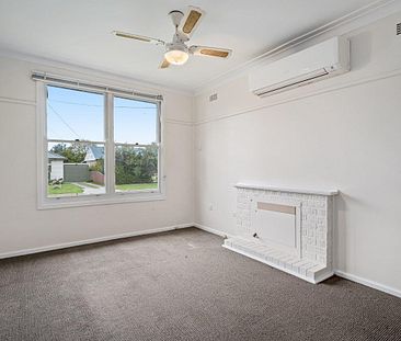 Four Bedrooms - Handy Location - Photo 1