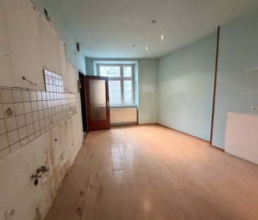 Fenzlgasse - sanierungsbedürftiger 2 Zimmer Altbau mit extra Küche ... - Photo 4