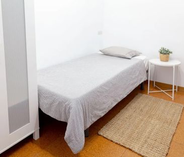 Carrer de Tavern, Barcelona, Catalonia 08006 - Photo 3