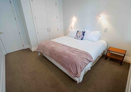 Penthouse living in a two bedroom apartment on The Terrace - Photo 5