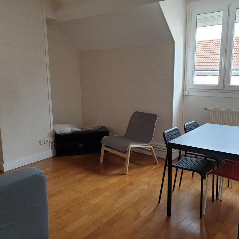 Location Appartement 4 pièces Meublé 66m² LE CREUSOT 71200 - Photo 1