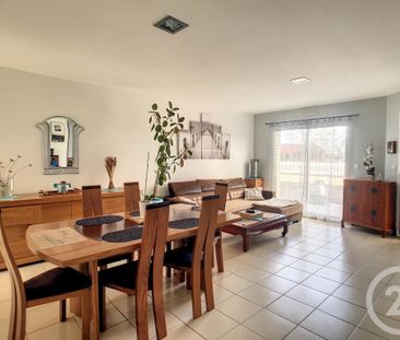 Location Maison 5 pièces 95m² ST BONNET PRES RIOM 63200 - Photo 3